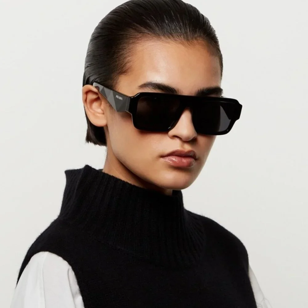 Prada Women Sunglasses Black Dark Grey Square PRA05S 16K08Z BRAND NEW - Picture 8 of 11